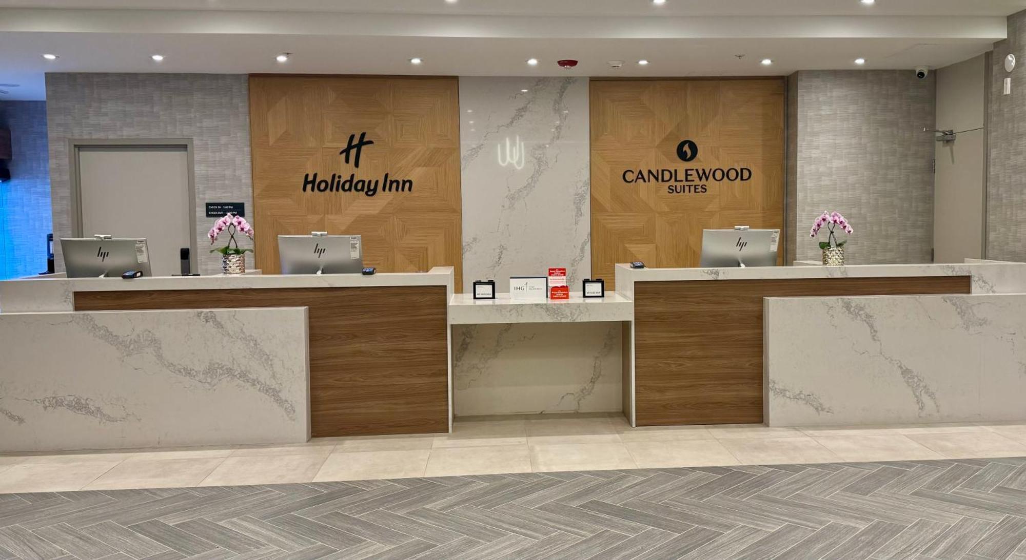 Candlewood Suites Burlington Conference Centre By Ihg מראה חיצוני תמונה