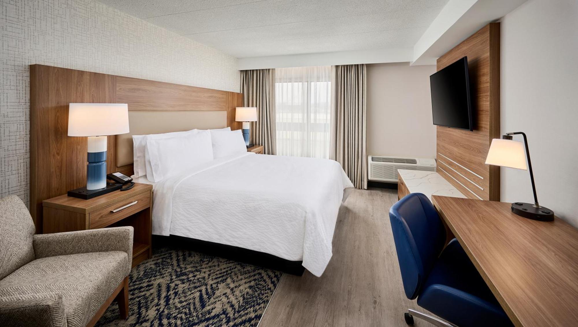 Candlewood Suites Burlington Conference Centre By Ihg מראה חיצוני תמונה